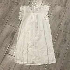 Women’s white shift dress. NWOT